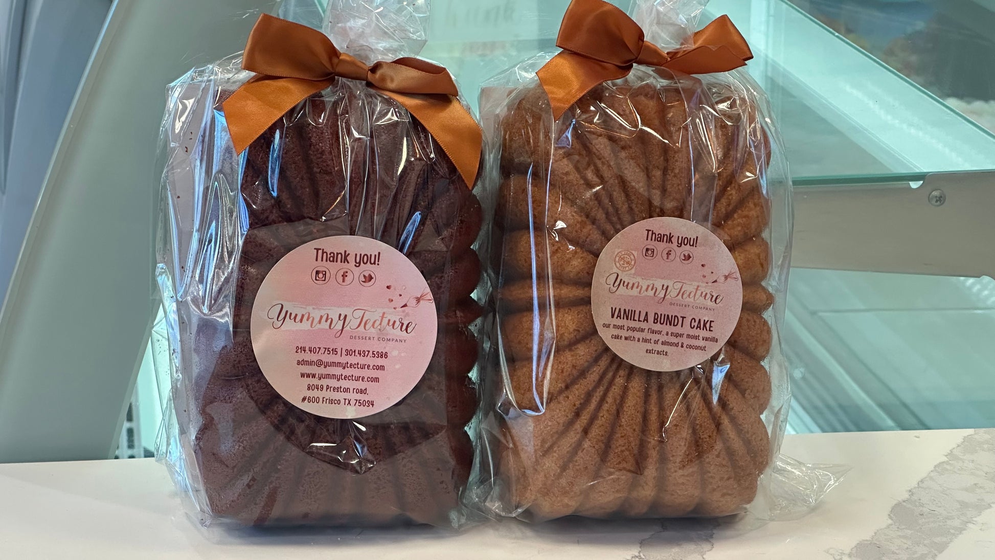 Signature gift Box - 2 cakes