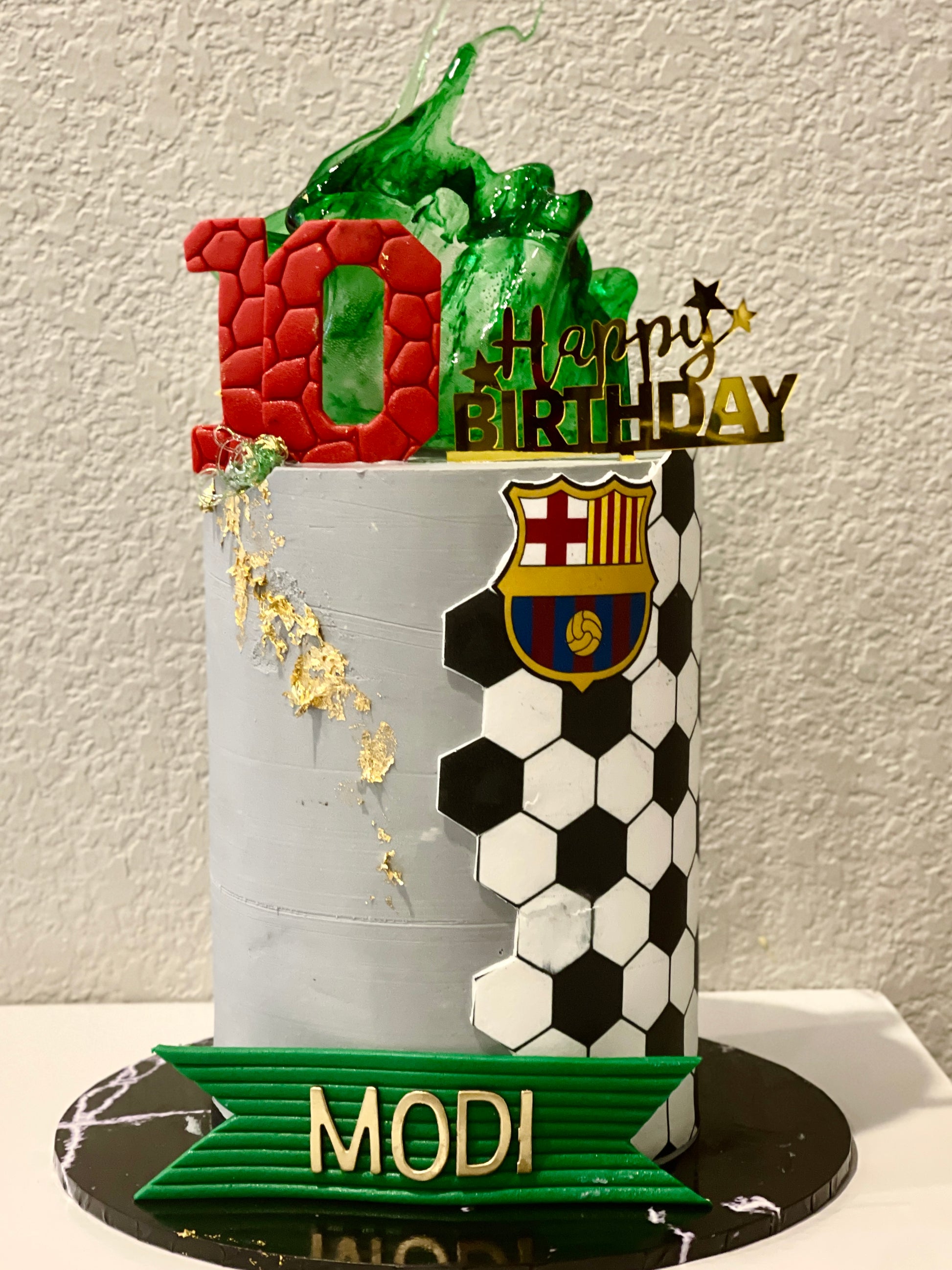 Soccer wrap cake