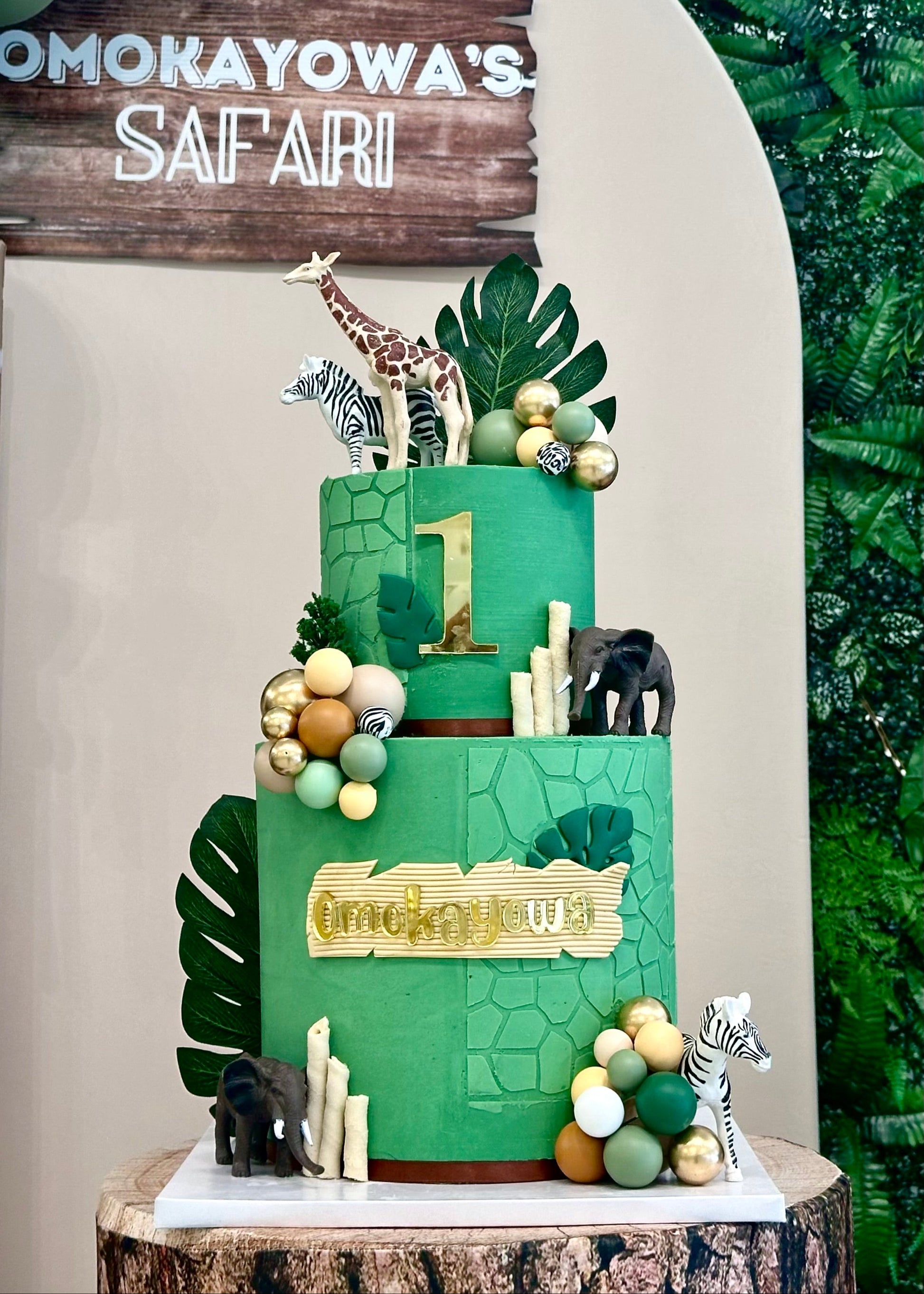 Safari - 2 Tier
