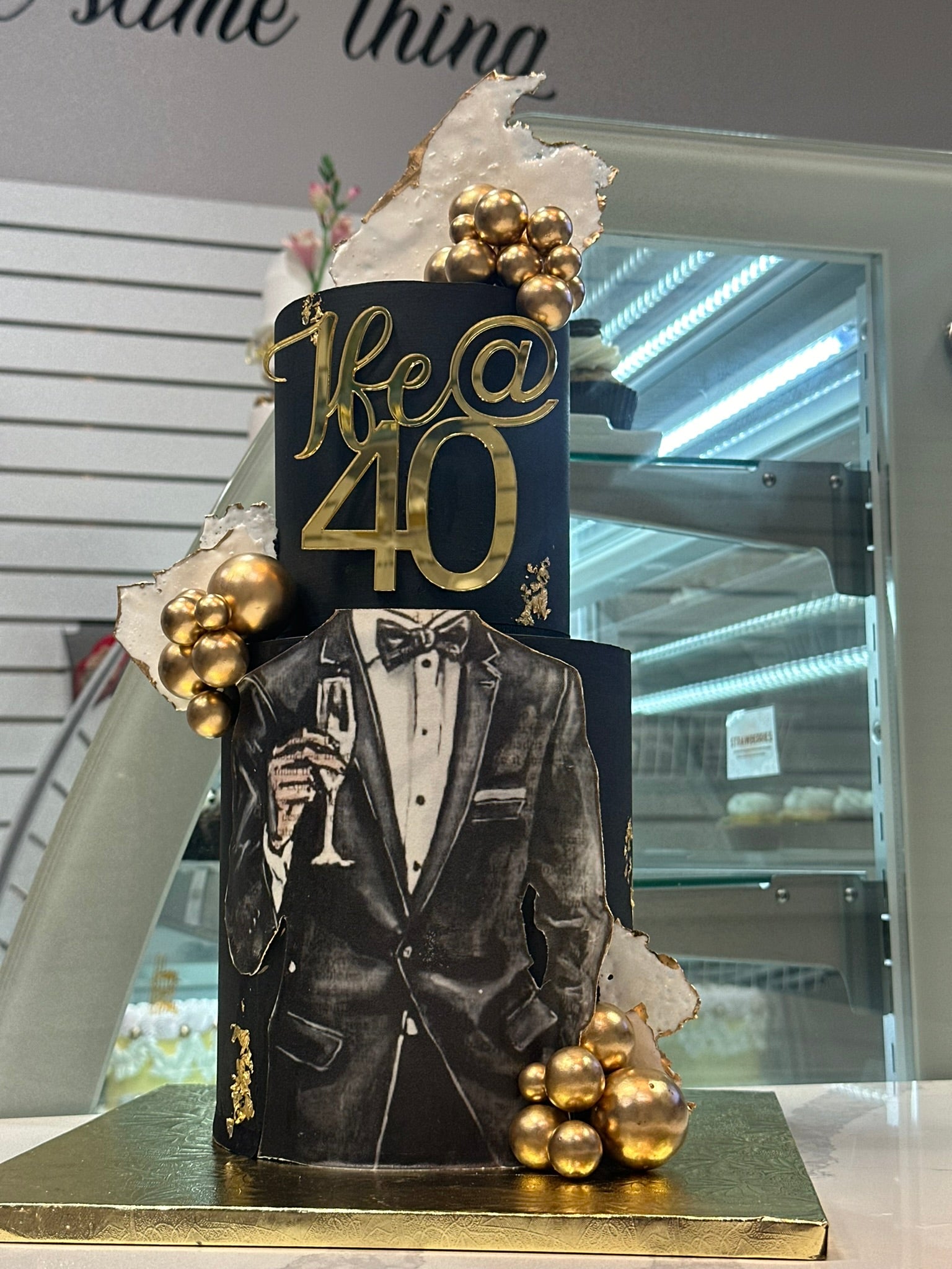 Black & Gold D - 2 Tier