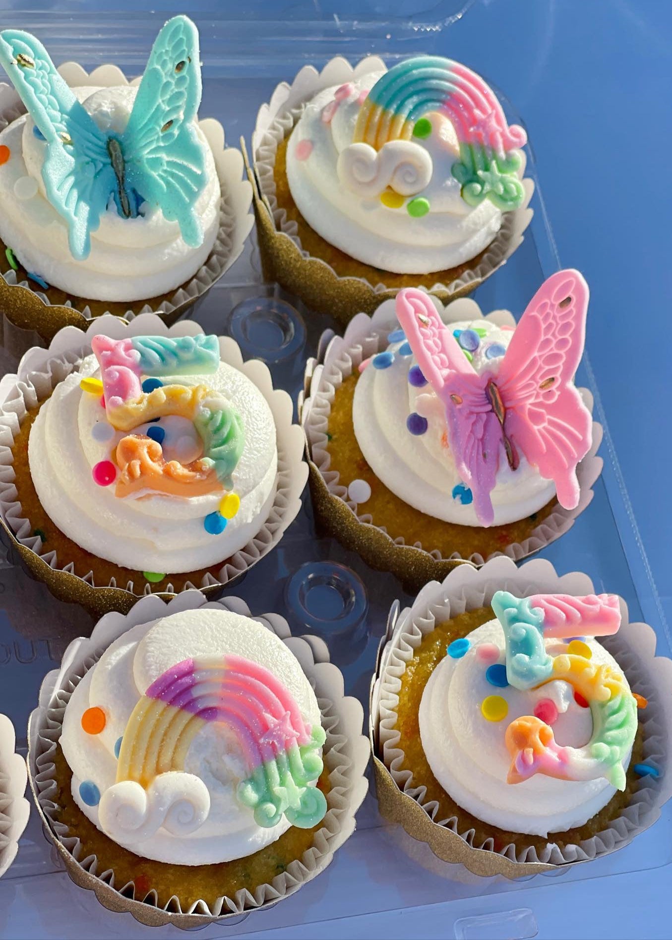 Cupcakes - sold per Dozen (12)