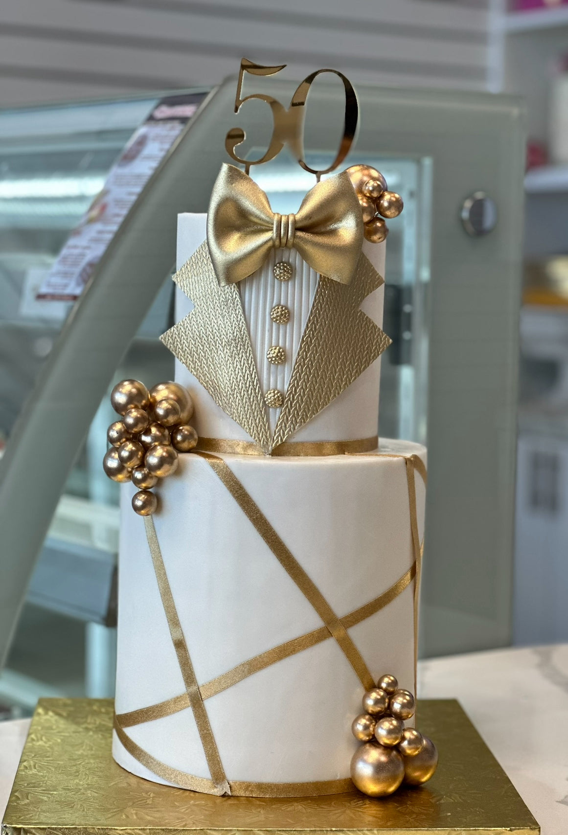 Tuxedo (Ivory) - 2 Tier