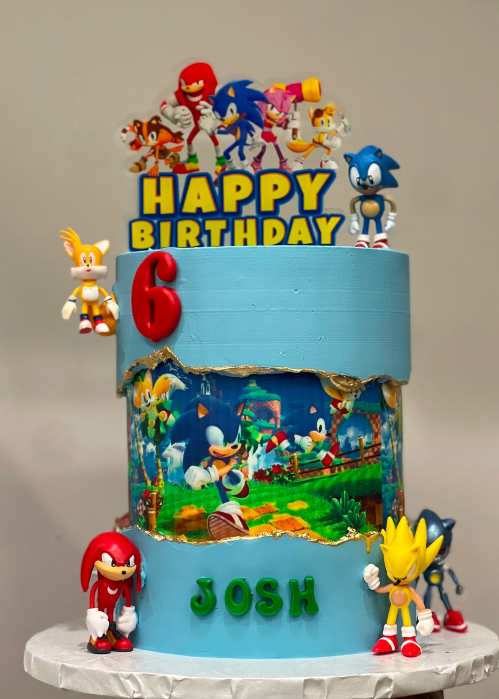Sonic Cake