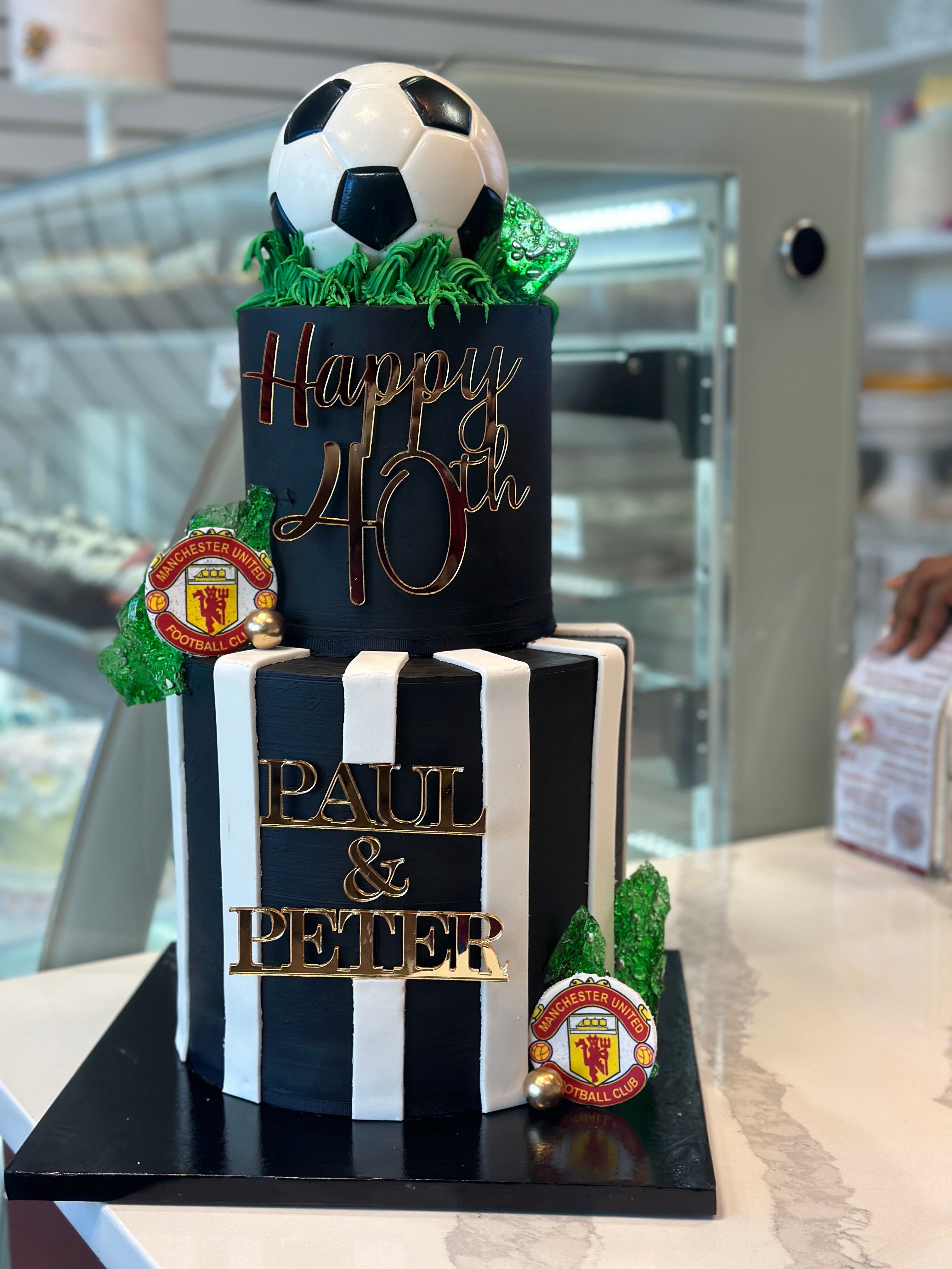 Black & Gold D - 2 Tier