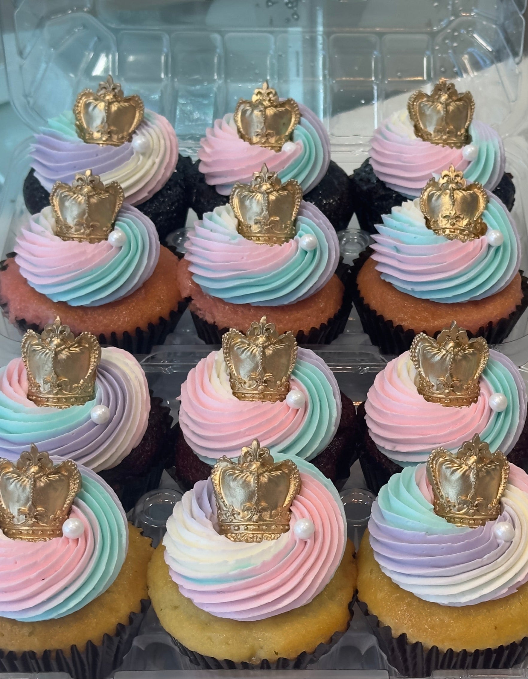 Cupcakes - sold per Dozen (12)