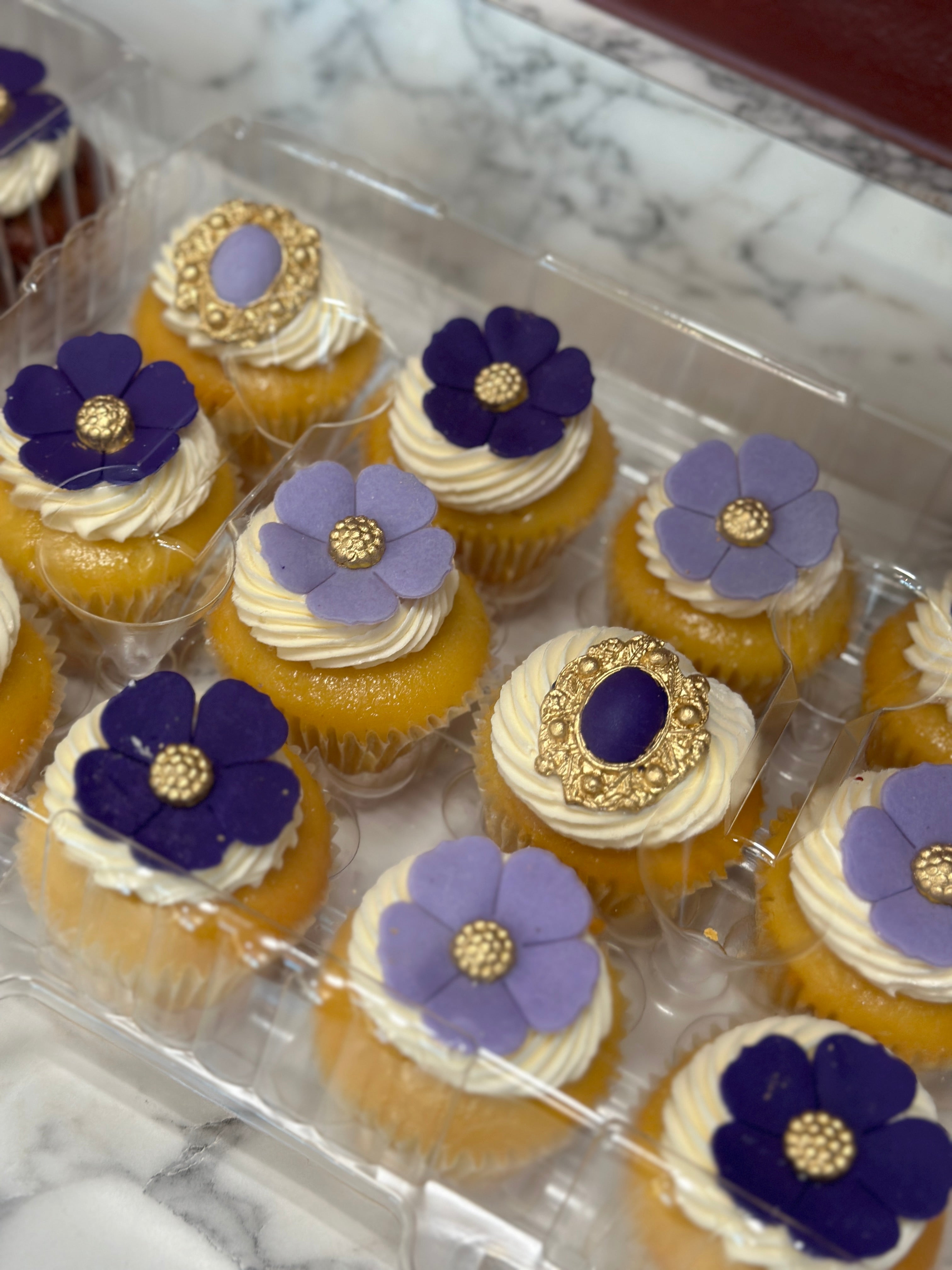 Cupcakes - sold per Dozen (12)