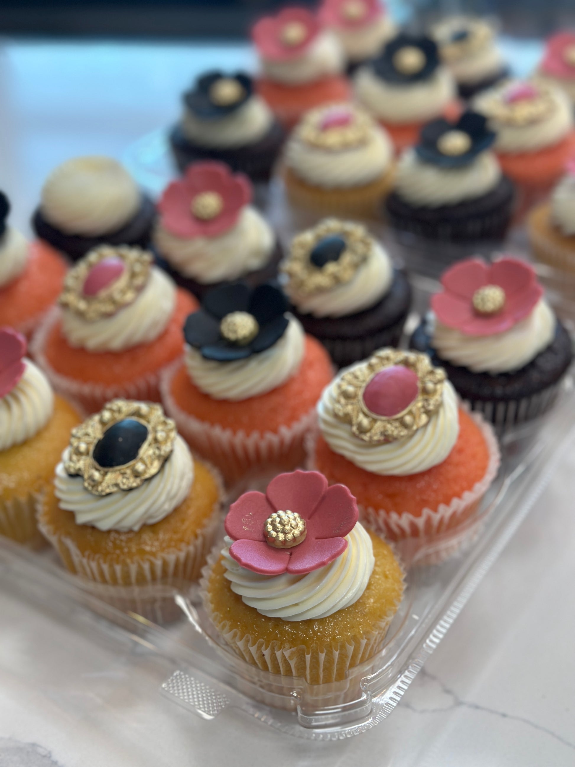 Custom Cupcake Boxes